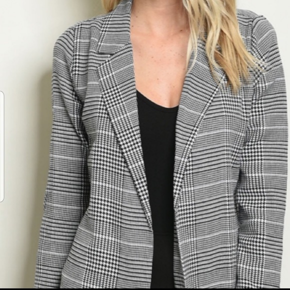 Black And White Striped Coat - Picture 2 of 3